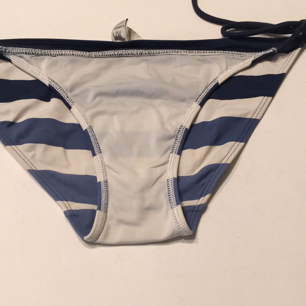 Abercrombie & Fitch Bikini Bottoms - Picture 5 of 6